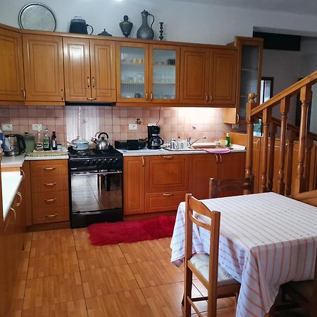 Gjirokastër Margarita - Entire House With 4 Bedrooms And Free Parking المظهر الخارجي الصورة