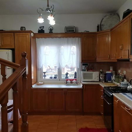 Gjirokastër Margarita - Entire House With 4 Bedrooms And Free Parking المظهر الخارجي الصورة