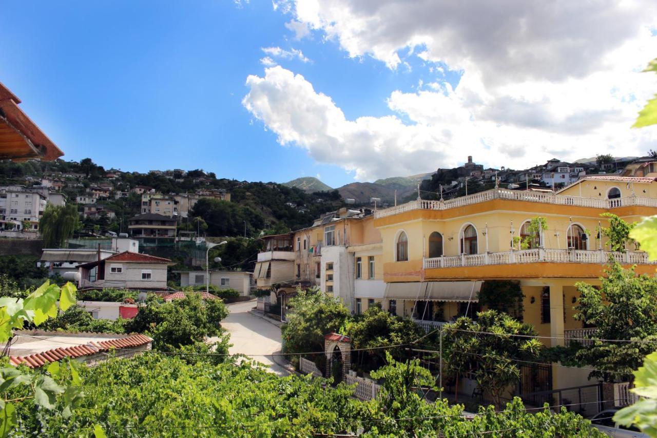 Gjirokastër Margarita - Entire House With 4 Bedrooms And Free Parking المظهر الخارجي الصورة